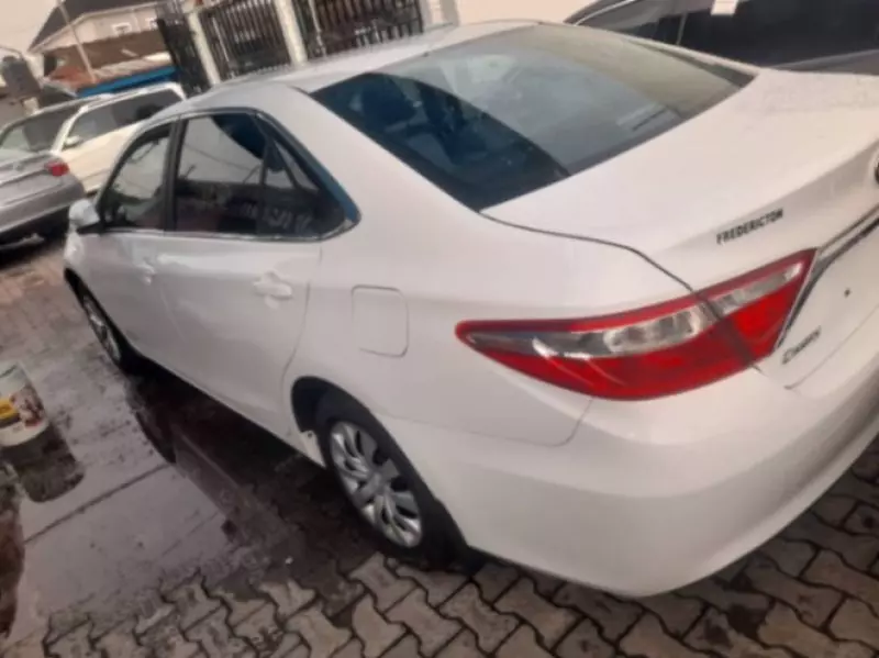 Toyota Camry   - 2017