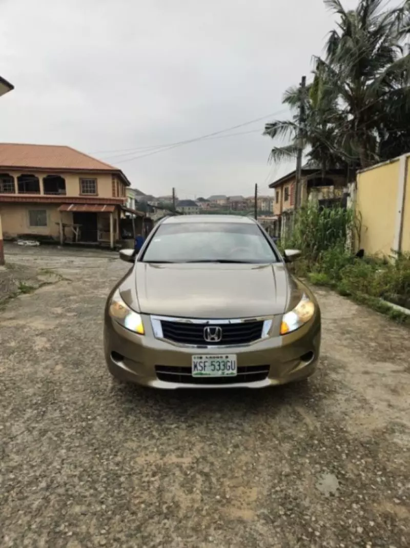 Honda Accord   - 2008