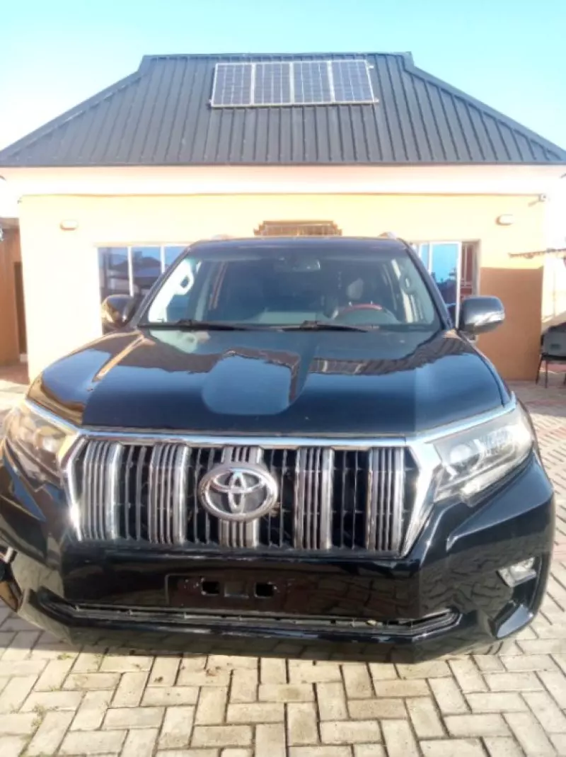 Lexus GX 460   - 2012