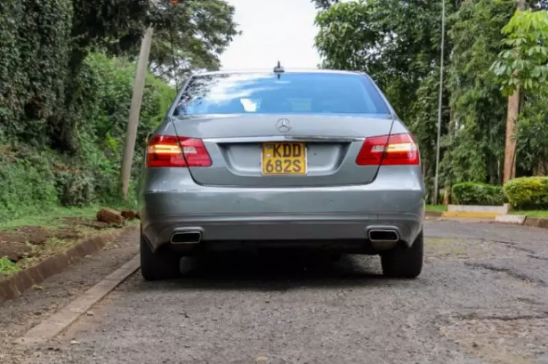 Mercedes-Benz C200   - 2014