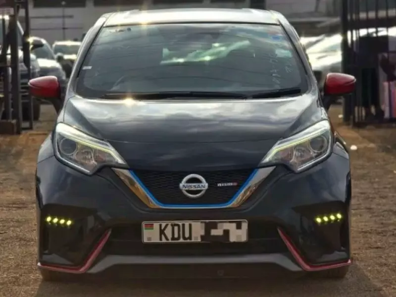 Nissan Note Nismo   - 2015