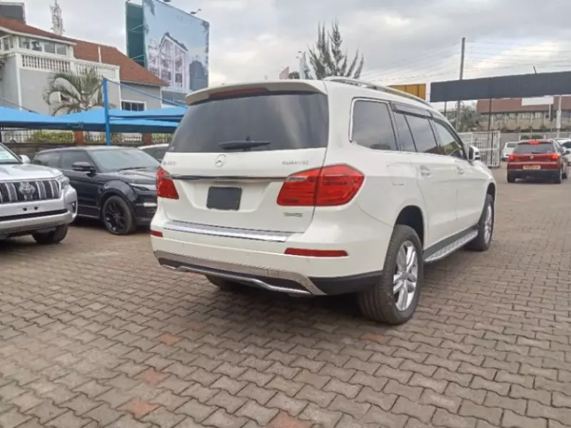 Mercedes-Benz GLC 350   - 2016