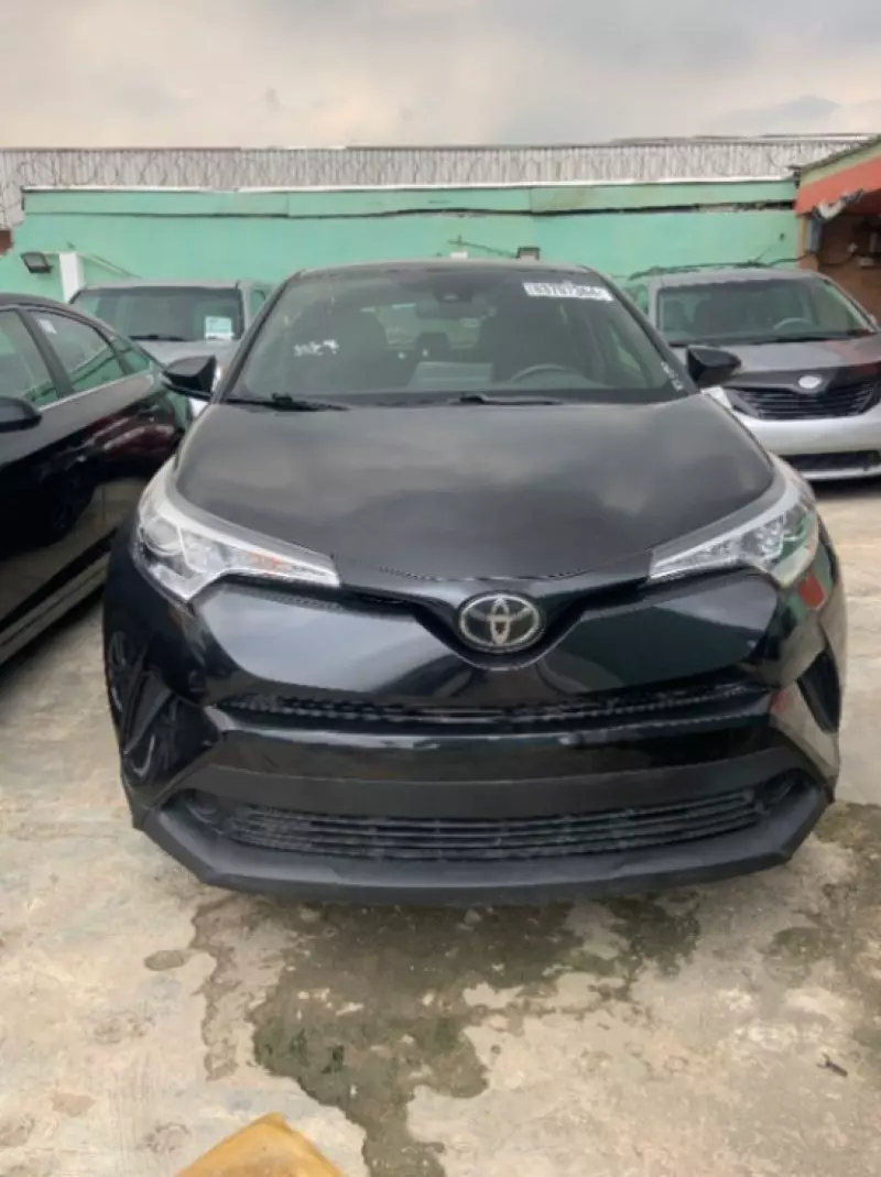 Toyota C-HR   - 2019