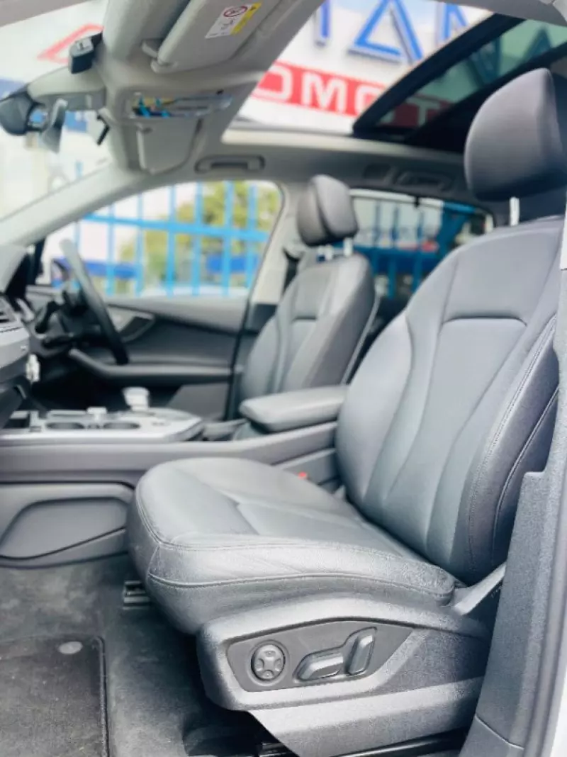 Audi Q7   - 2018