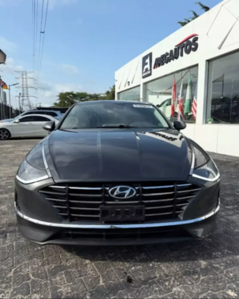 Hyundai Sonata   - 2021