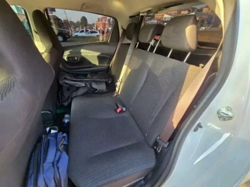 Toyota Vitz   - 2017