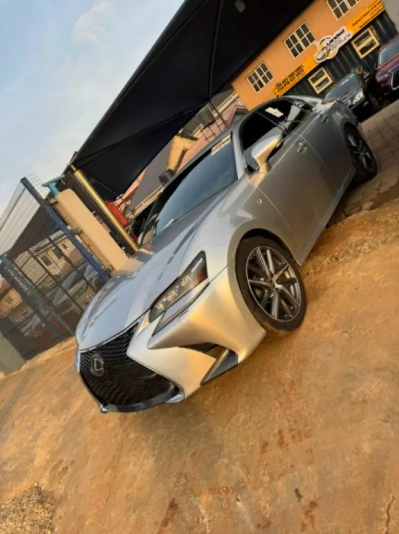 Lexus GS
