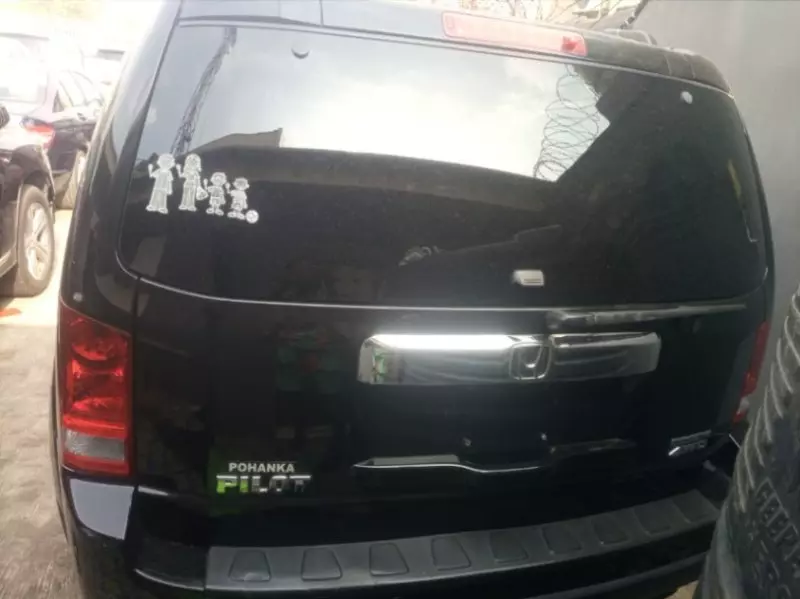 Honda Pilot   - 2011