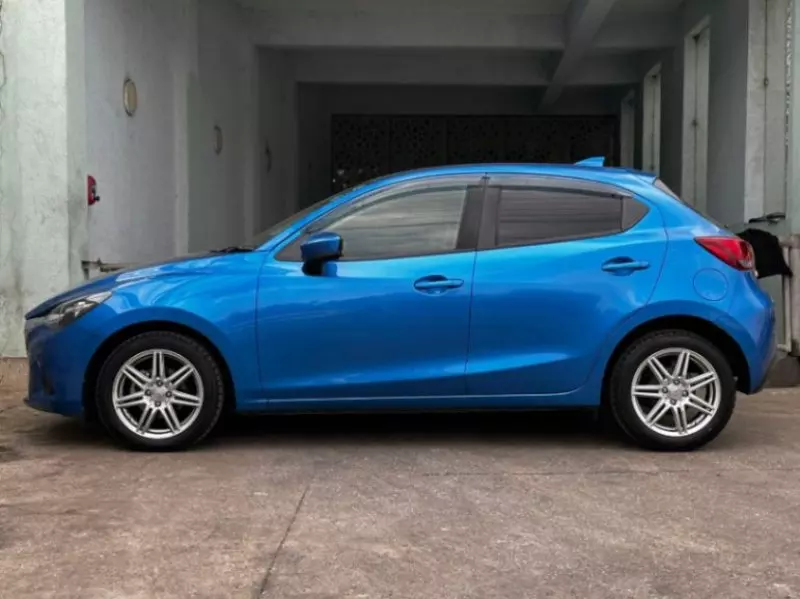 Mazda Demio   - 2018