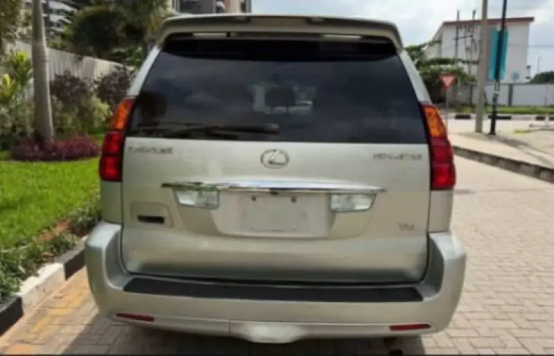 Lexus GX 470   - 2006