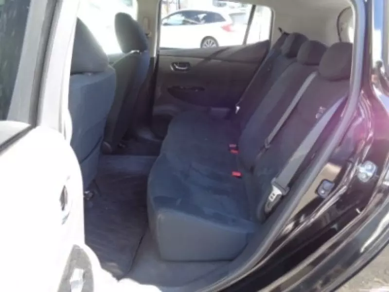 Nissan Leaf   - 2016