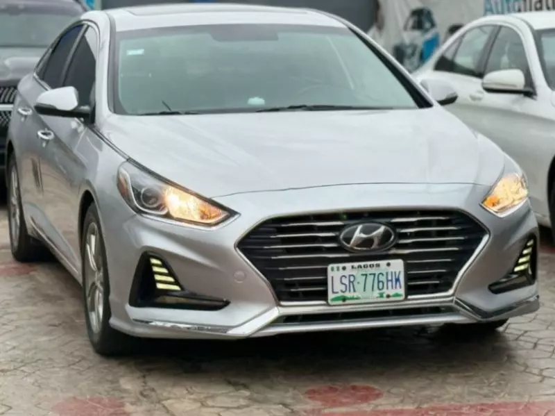 Hyundai Sonata   - 2017