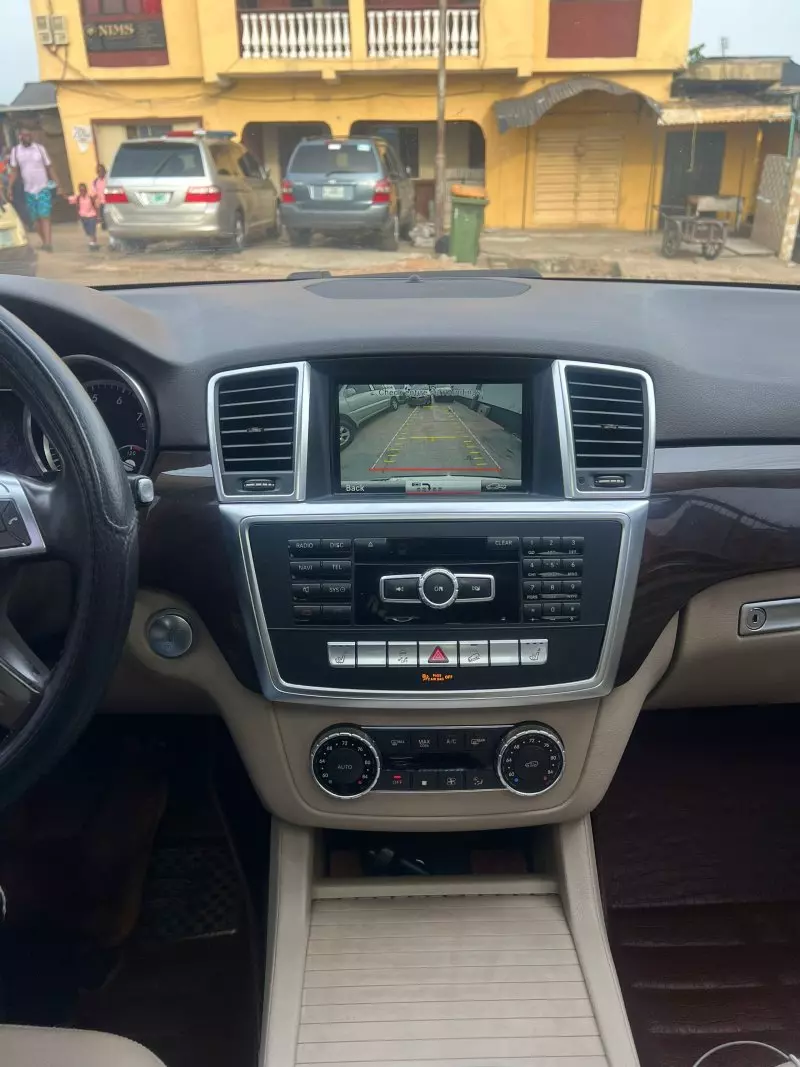 Mercedes-Benz GLE 350   - 2015
