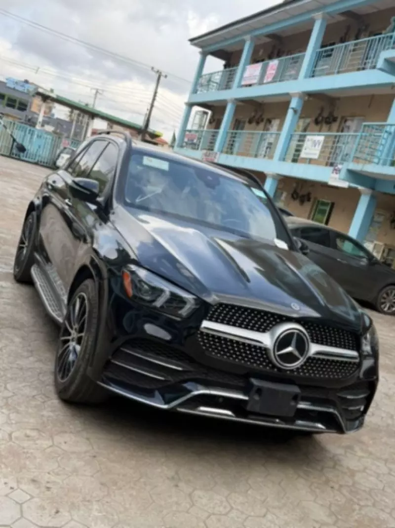 Mercedes-Benz GLE-Class   - 2020