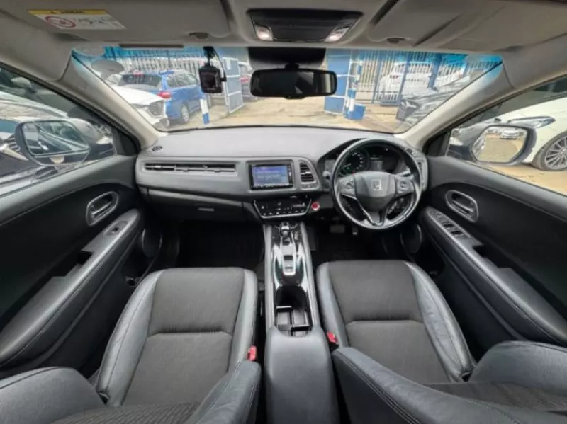 Honda Vezel    - 2018