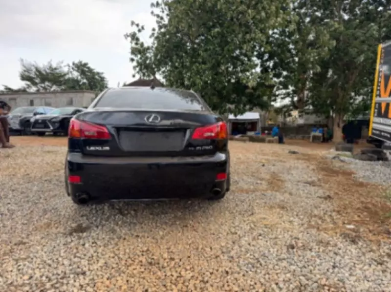 Lexus IS 250   - 2008