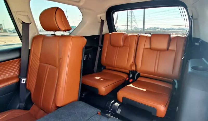Toyota  Land Cruiser VXR V8   - 2017