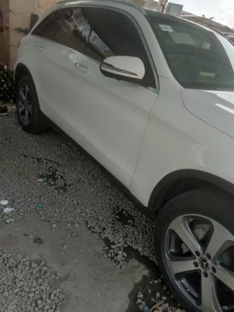 Mercedes-Benz Glc-class   - 2019