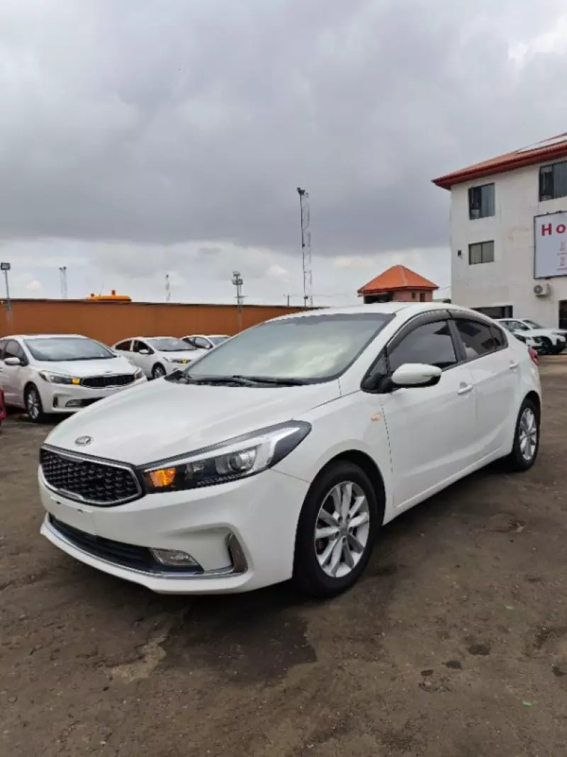 KIA K3   - 2018