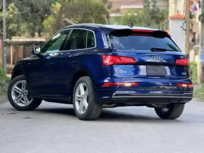 Audi Q5   - 2018