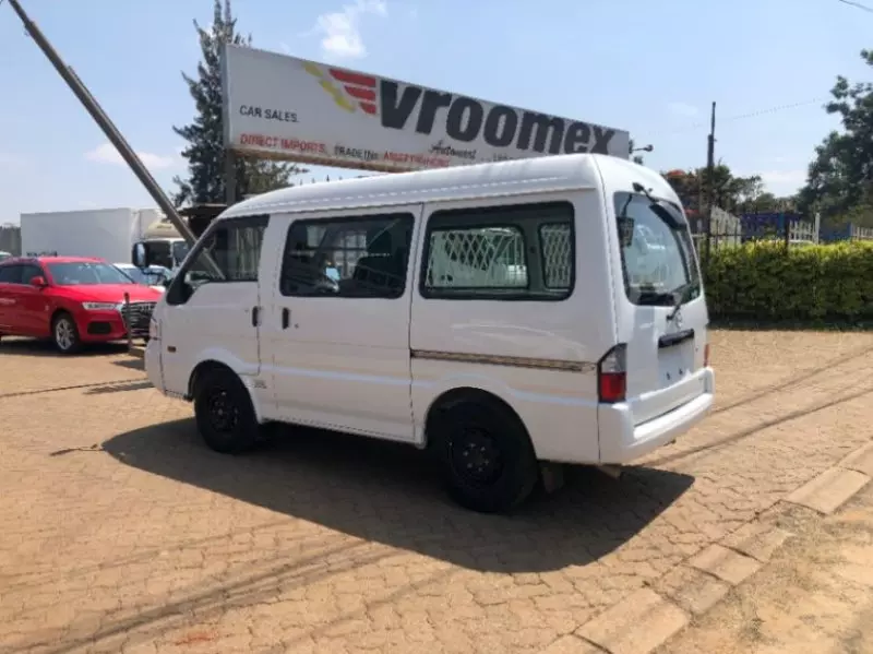 Mazda Bongo   - 2018