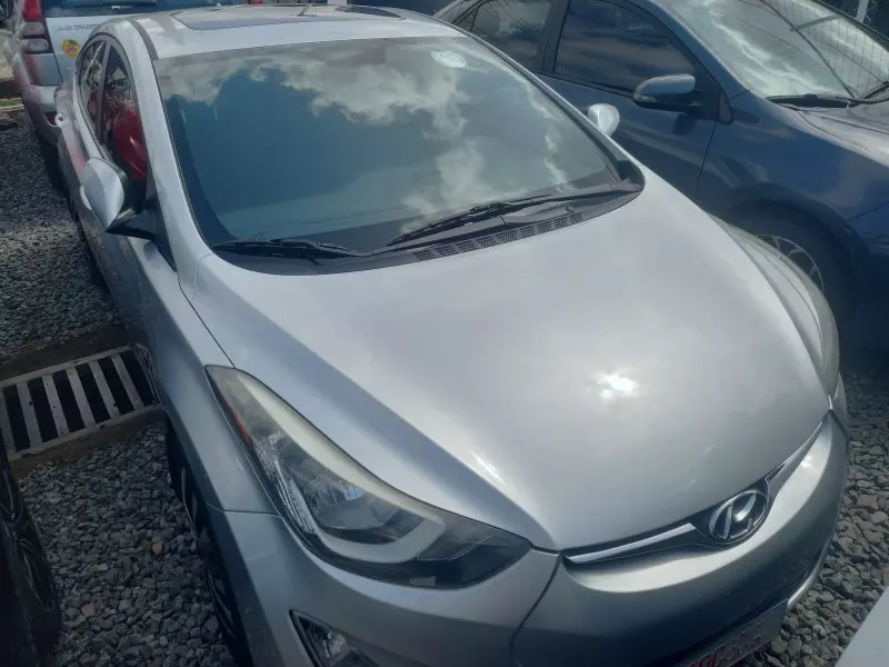 Hyundai Elantra   - 2016