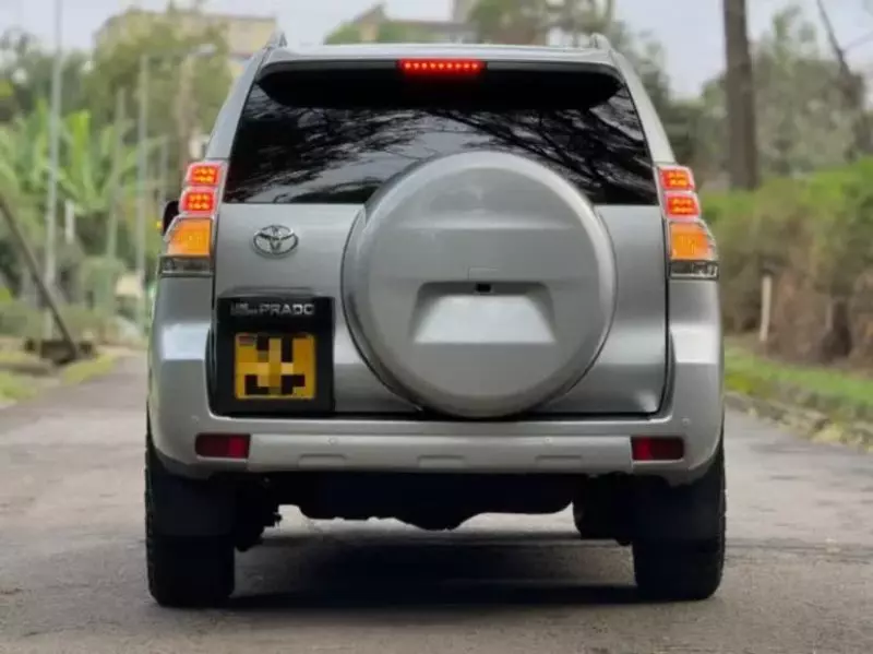 Toyota Land Cruiser Prado   - 2014