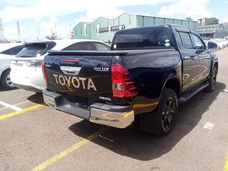 Toyota Hilux