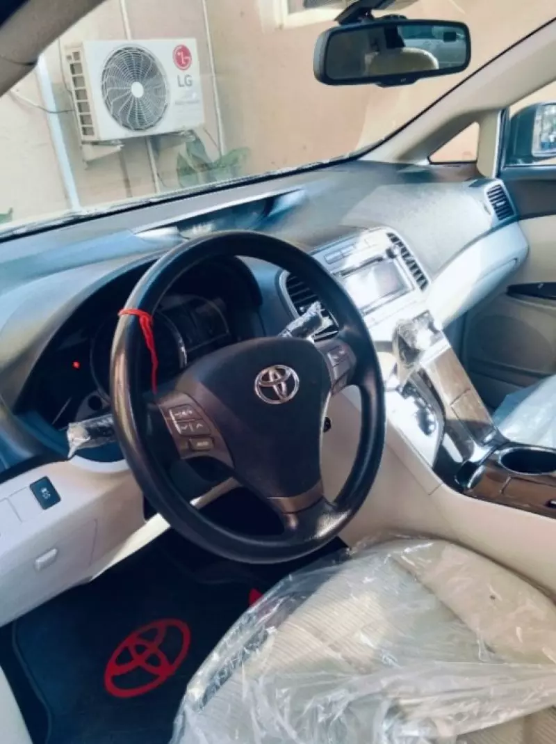 Toyota Venza   - 2010