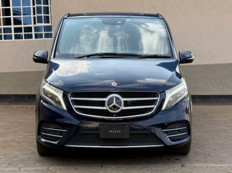 Mercedes-Benz V 220   - 2018