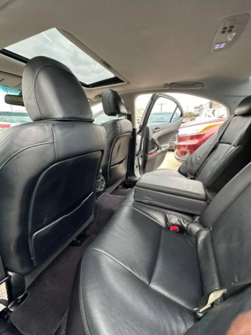 Lexus IS 250   - 2007