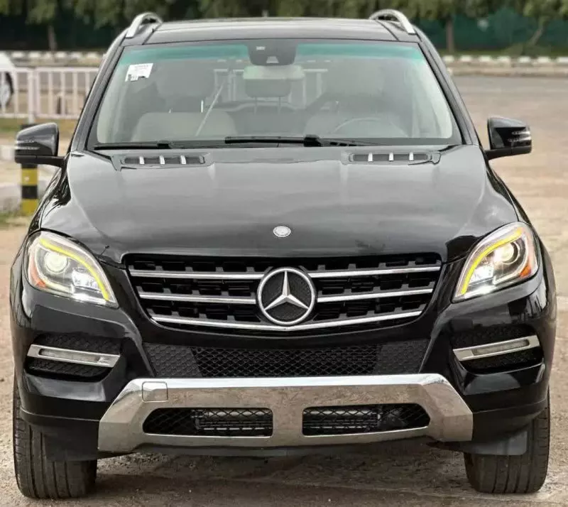 Mercedes-Benz ML 350   - 2012