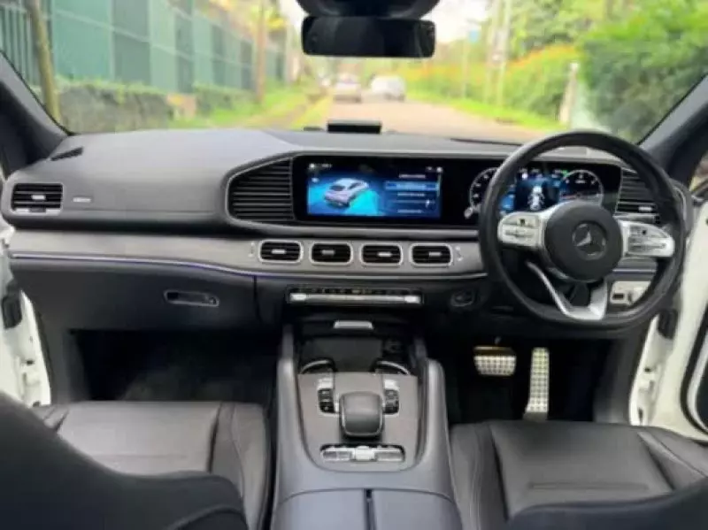 Mercedes-Benz GLE 400   - 2019