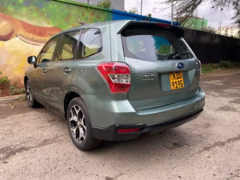 Subaru Forester   - 2014
