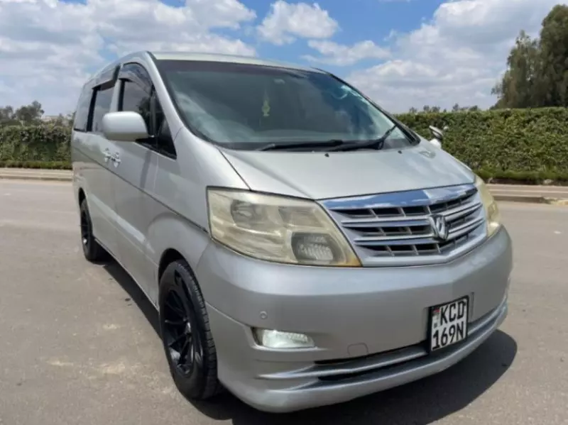 Toyota Alphard   - 2008