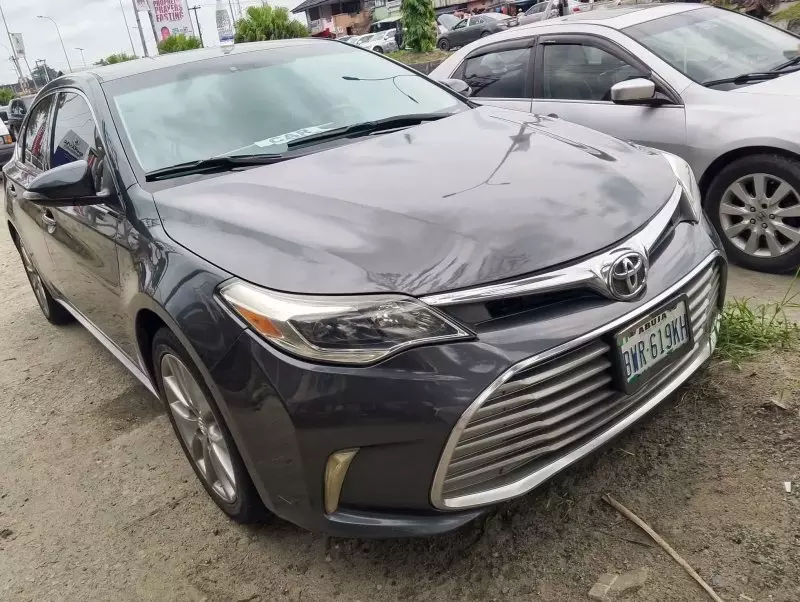 Toyota Avalon