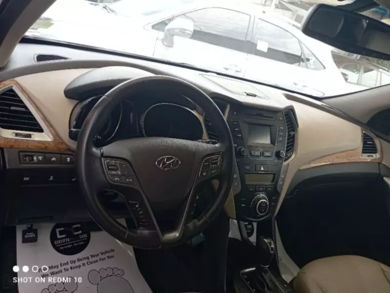 Hyundai Grand Santa Fe   - 2015