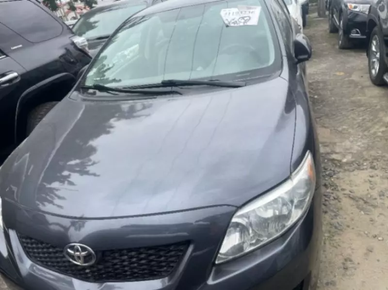 Toyota Corolla - 2009