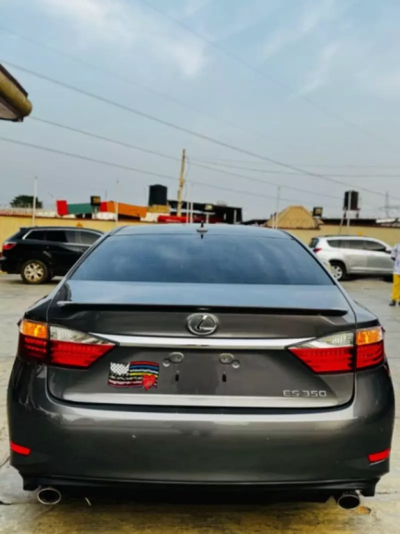 Lexus ES 350