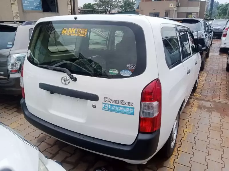 Toyota Probox    - 2015