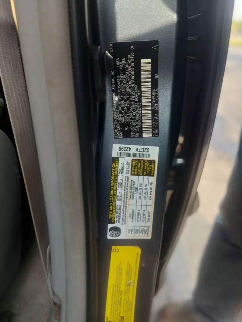 Toyota Sienna   - 2009