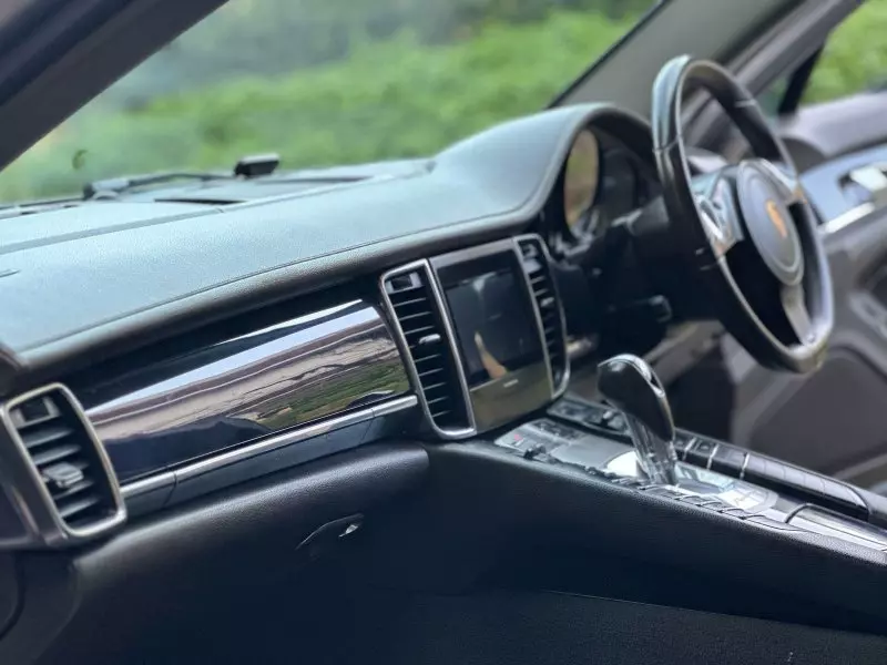 PORSCHE Panamera   - 2015