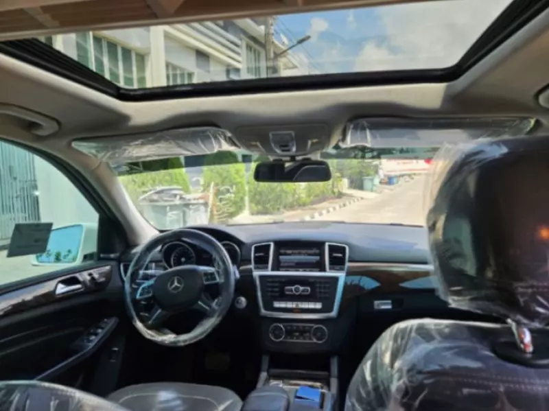 Mercedes-Benz ML 350   -