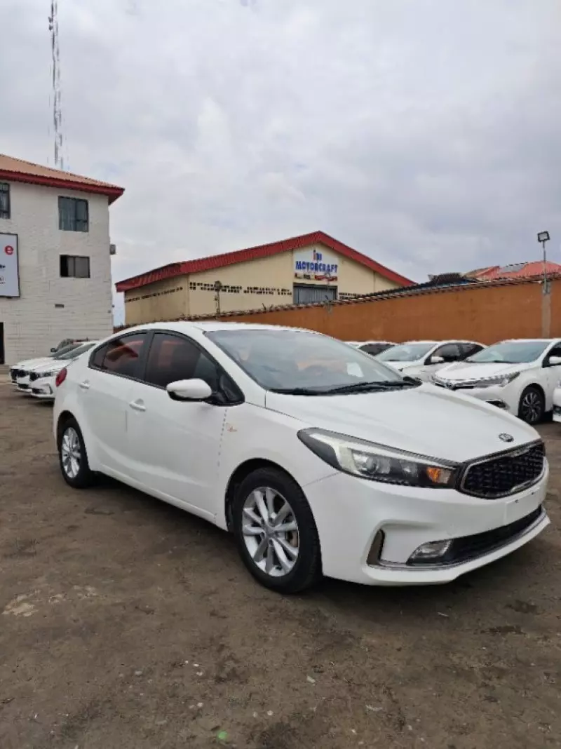 KIA K3   - 2017