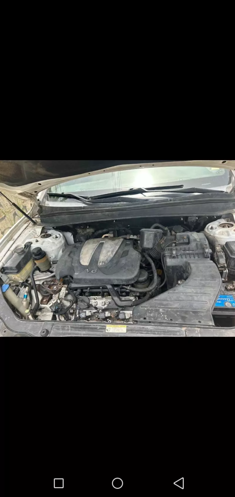 Hyundai Santa Fe   - 2011