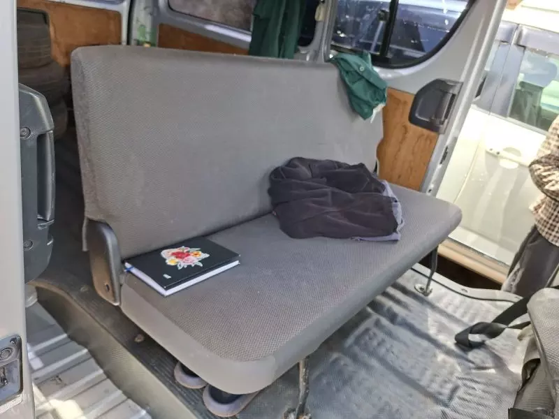 Toyota Hiace   - 2013