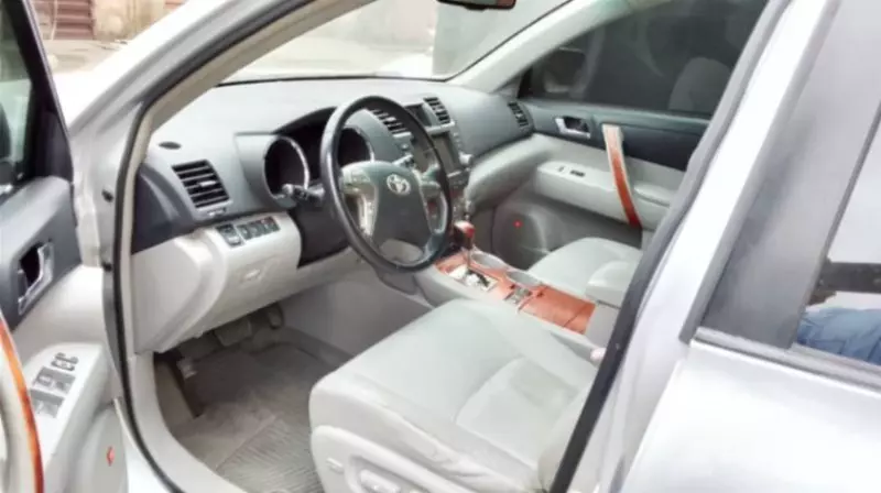 Toyota Highlander   - 2008