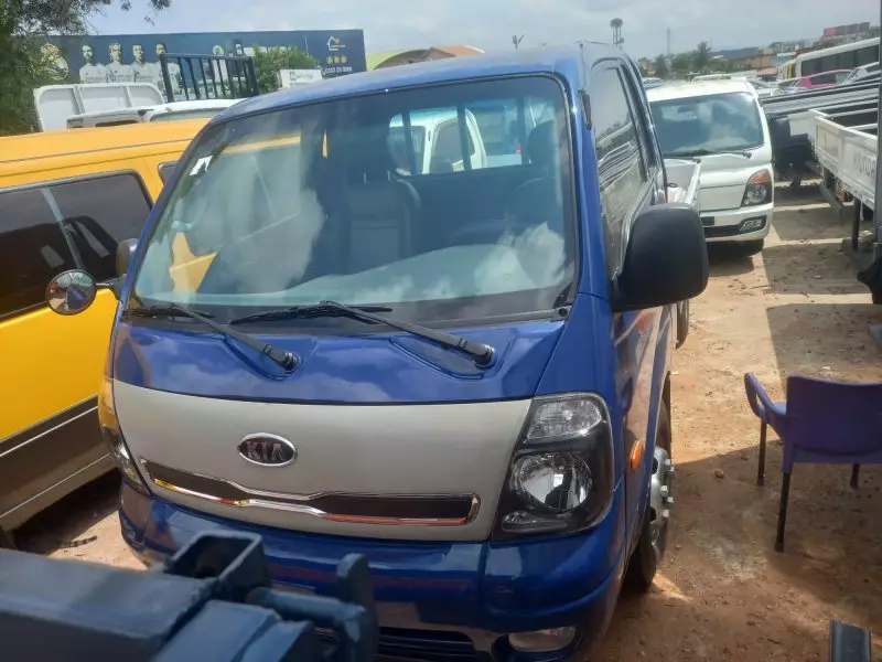 KIA Bongo   - 2012