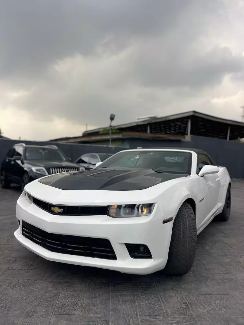 Chevrolet Camaro   - 2015
