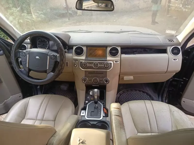 Land Rover  HSE LR4   - 2011